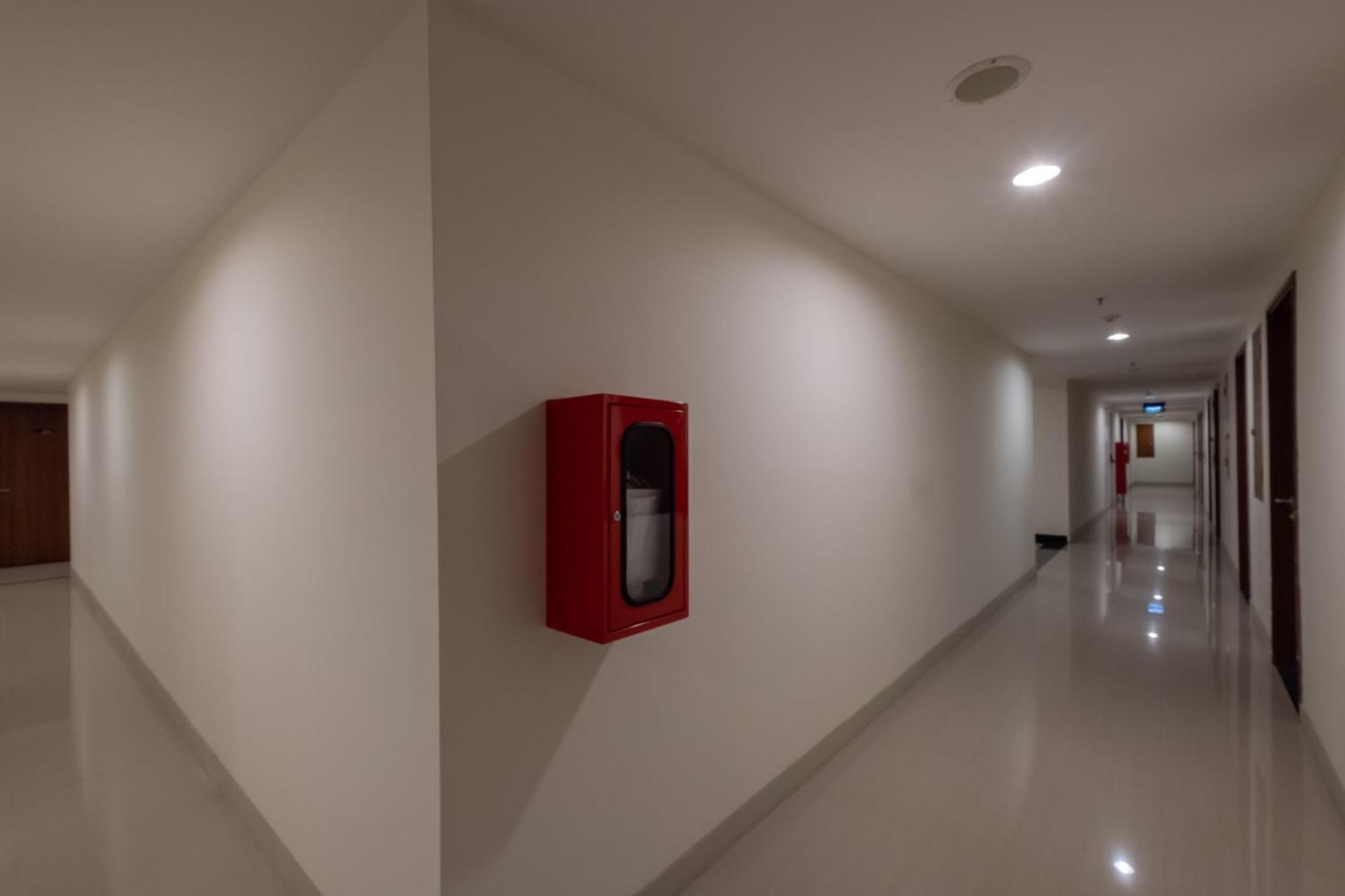 Oyo 2245 Apartment Grand Kamala Lagoon Bekasi Eksteriør bilde